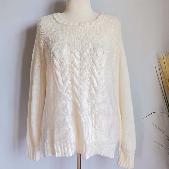 Wooden Ships, New, Ivory Heart Cable Knit Mohair Crew Neck Sweater SZ Medium - Picture 1 of 10